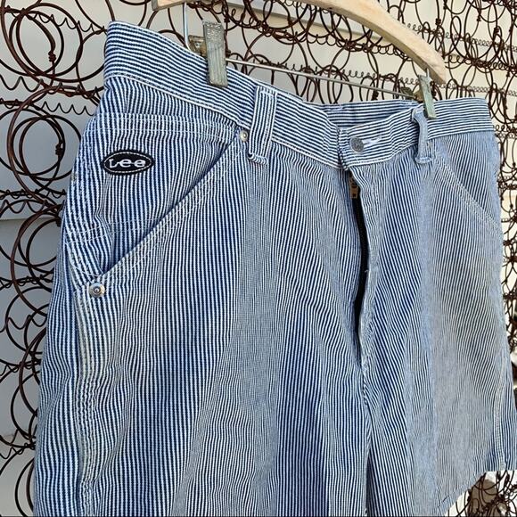 Vintage Lee railroad stripe denim jean shorts size 40 - Picture 2 of 6